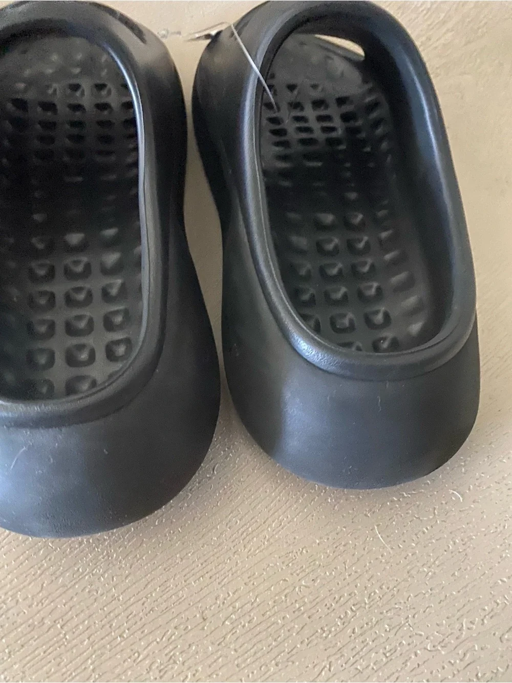 Lacoste serve slide 3.0 black size 7 NEW